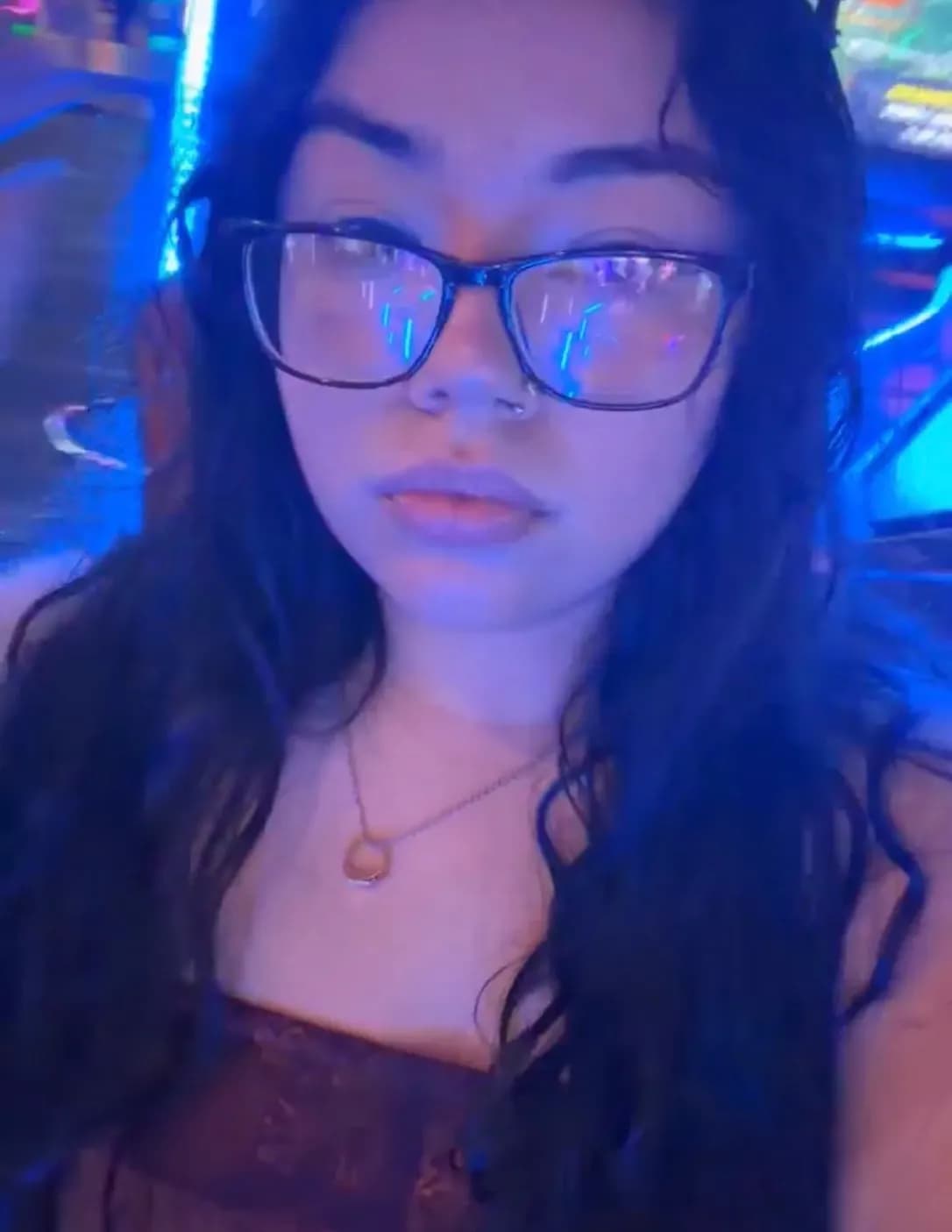 competitor xYVYy