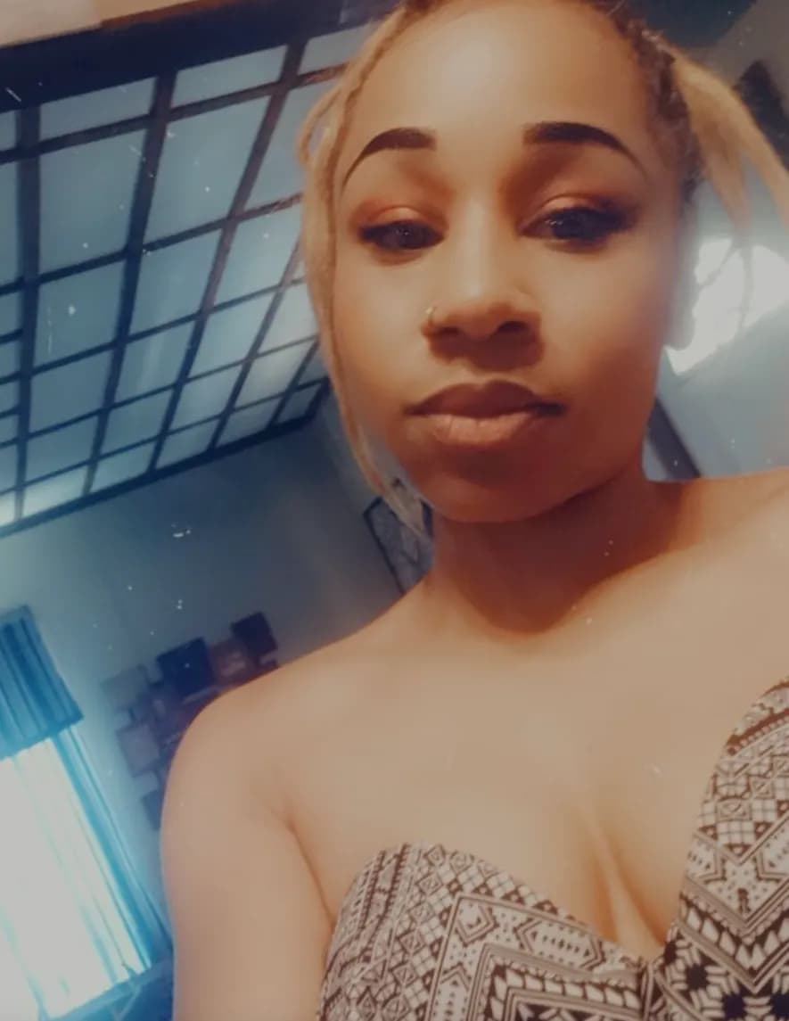 Amber La’Trese Dabney image