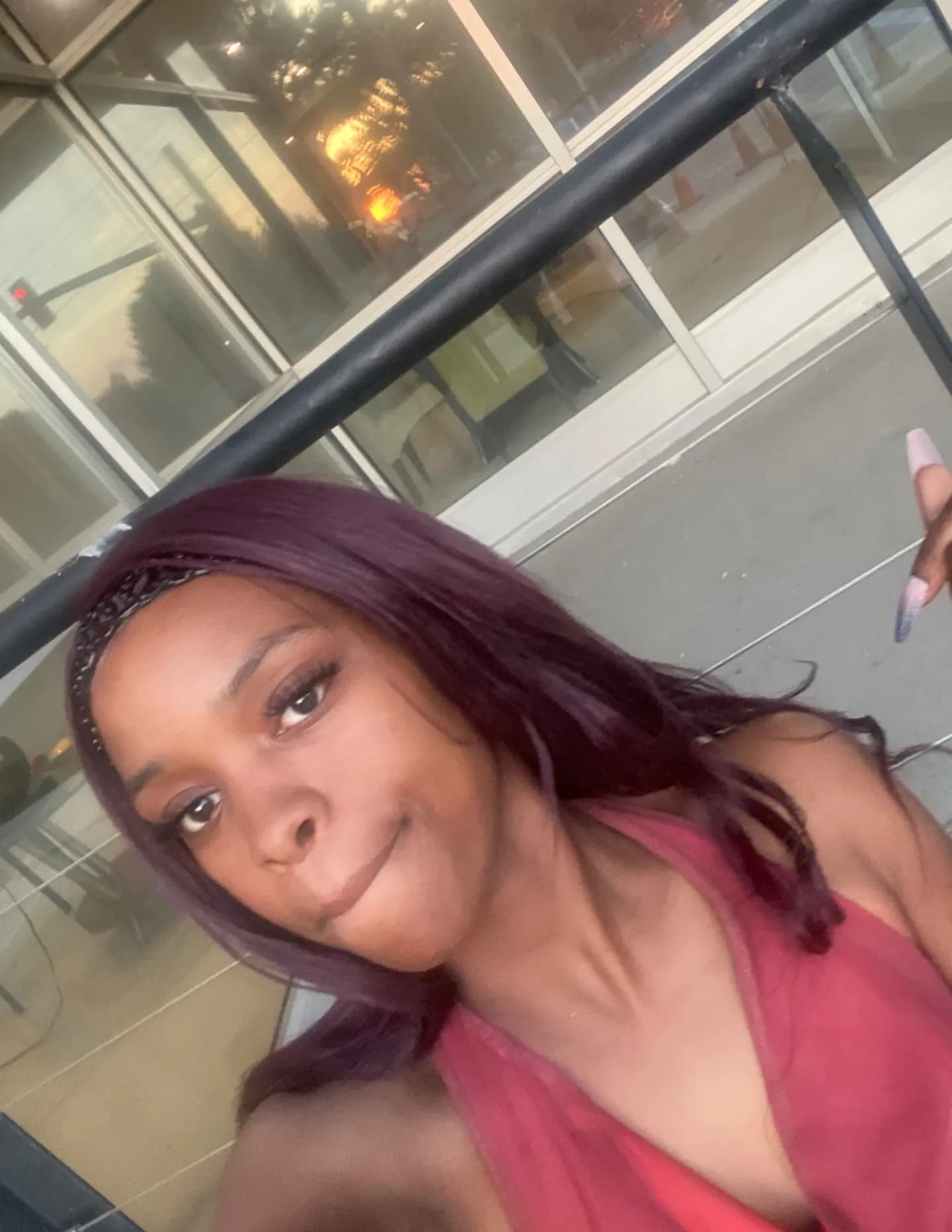 Mercedes Moore image