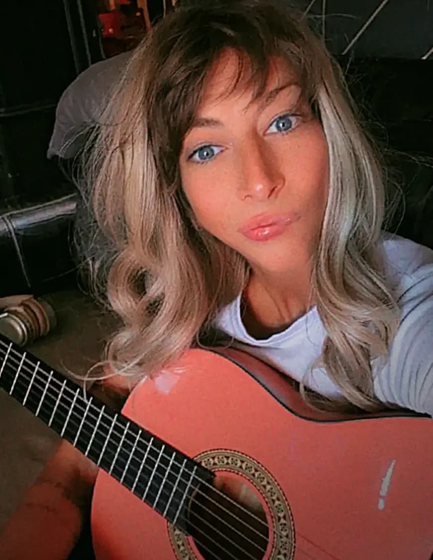 Kathryn Elizabeth Brideau de Remis image