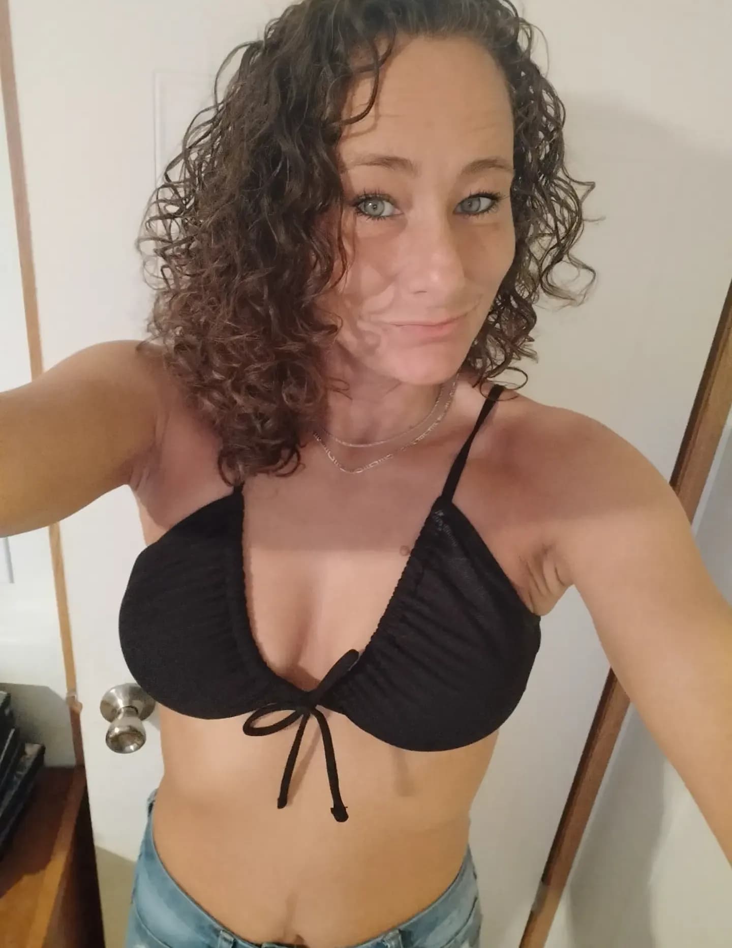 competitor LWBpZ