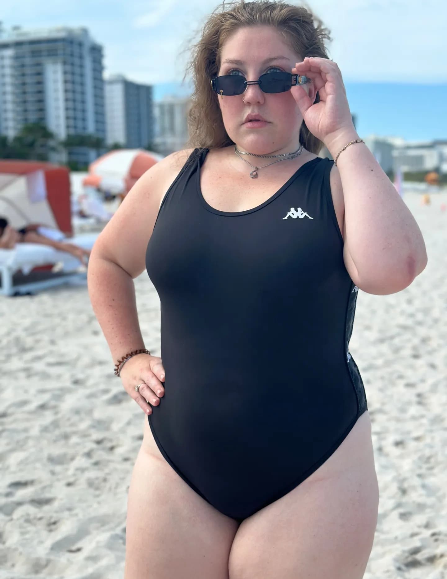 competitor eklKJ