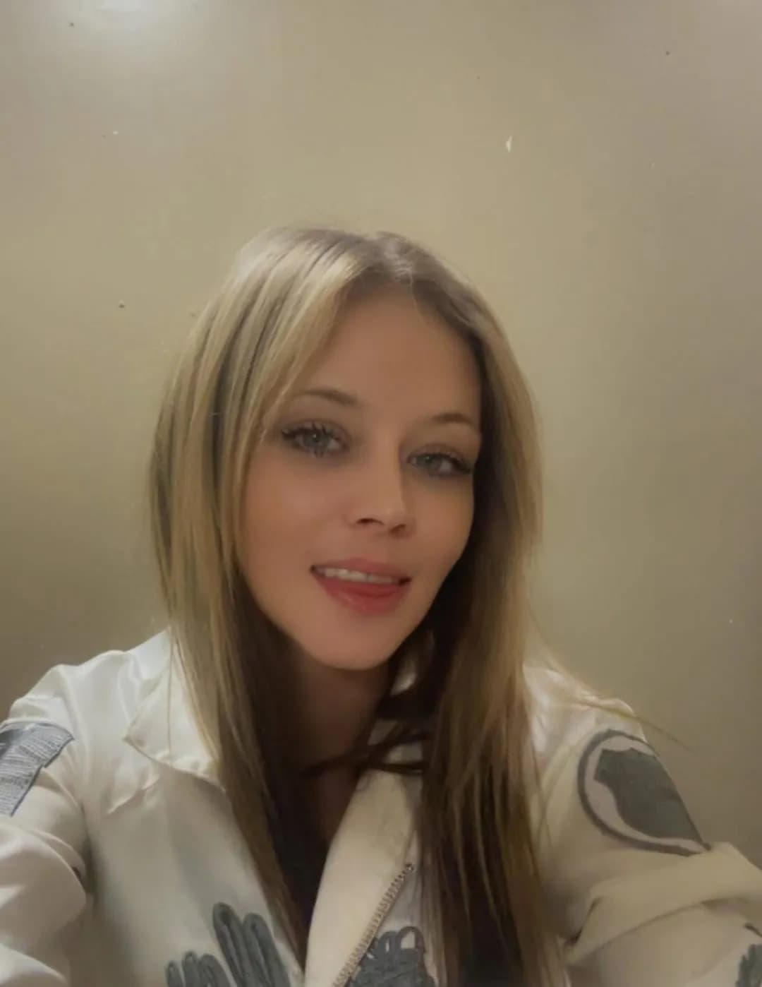 Ashleykay18 image