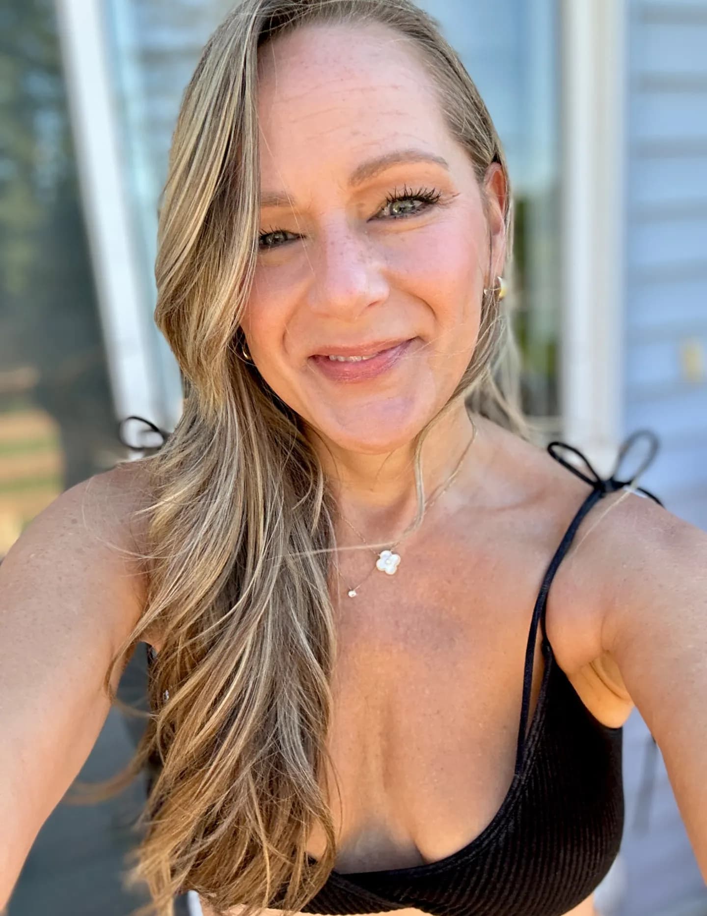 Julie image