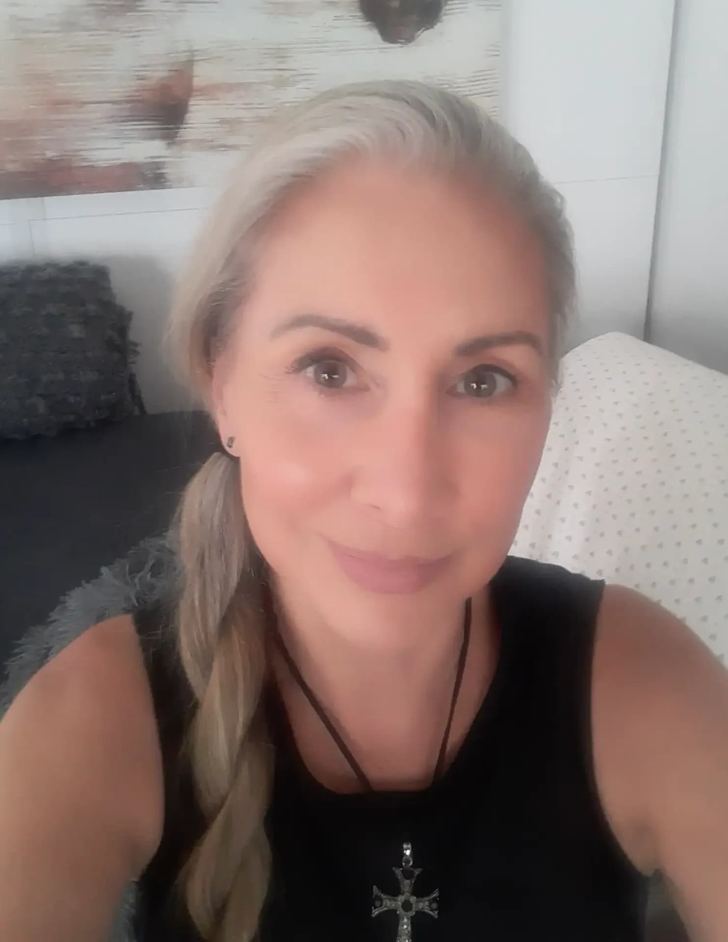 Lori Lemieux image