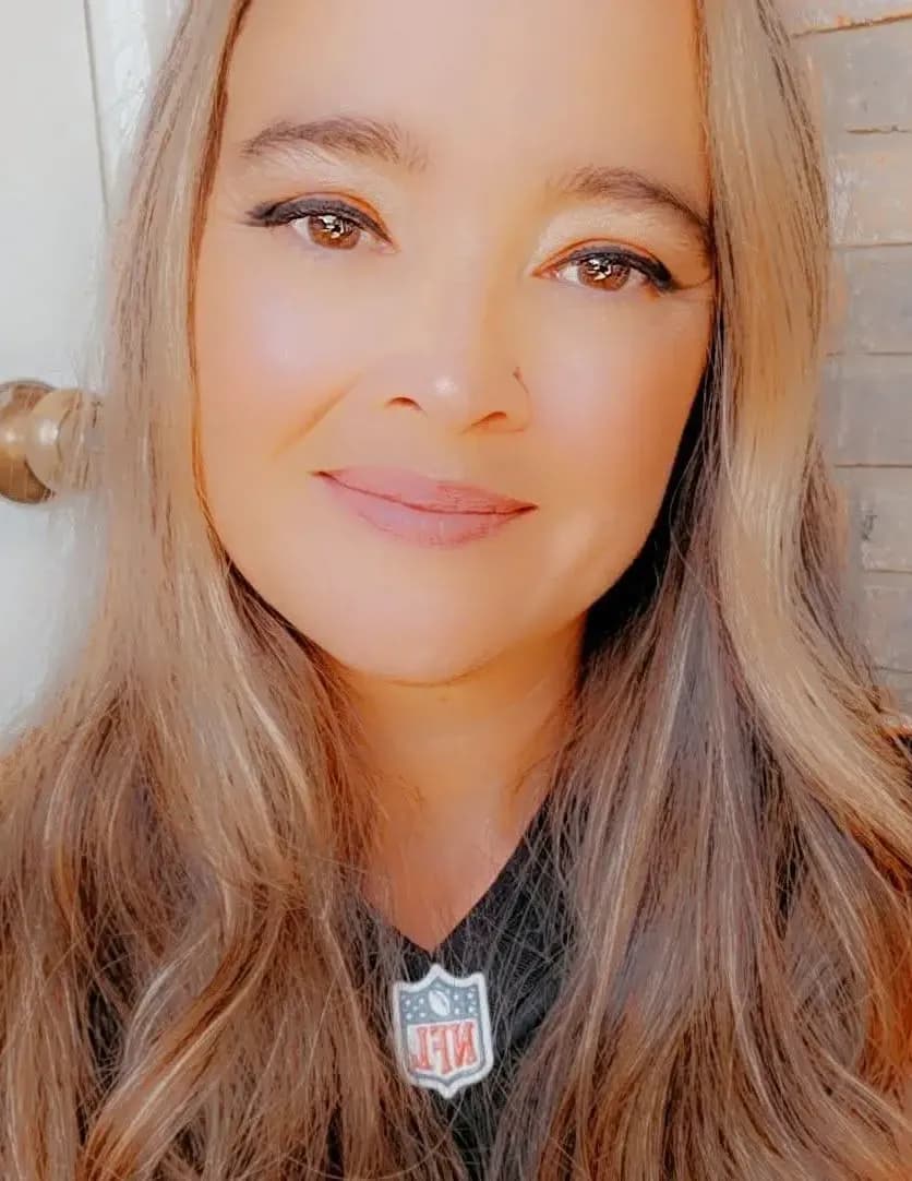 Julia Beckman image
