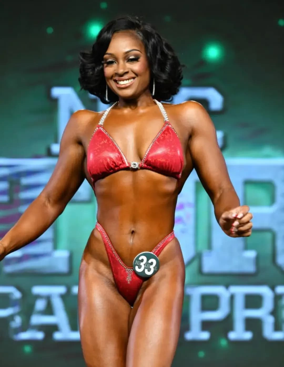 competitor AxjmL