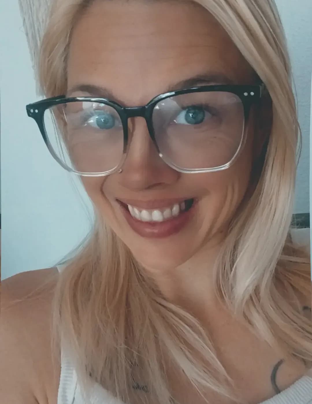 Ashlee Grygierczyk image