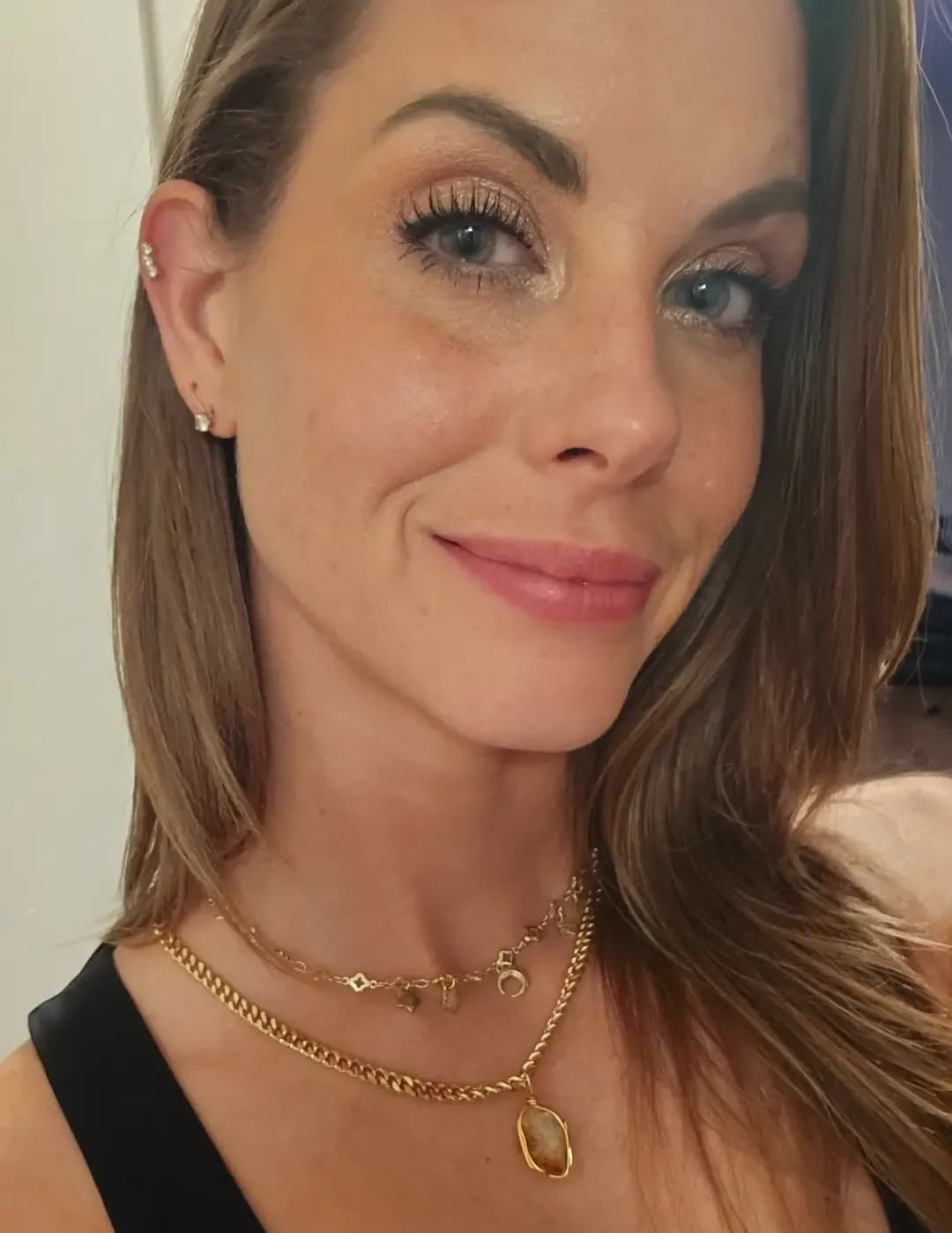 Robin Alexandra image