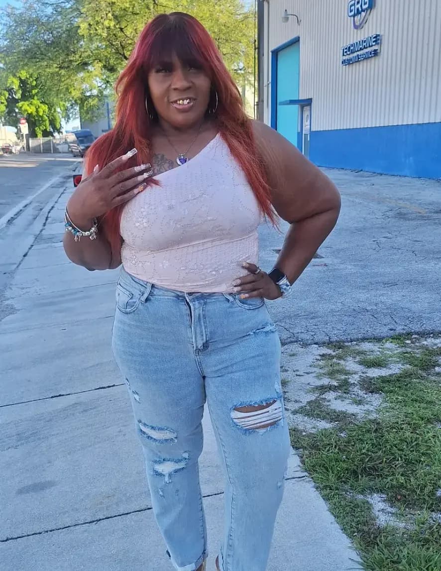 Ronda  Alexander image