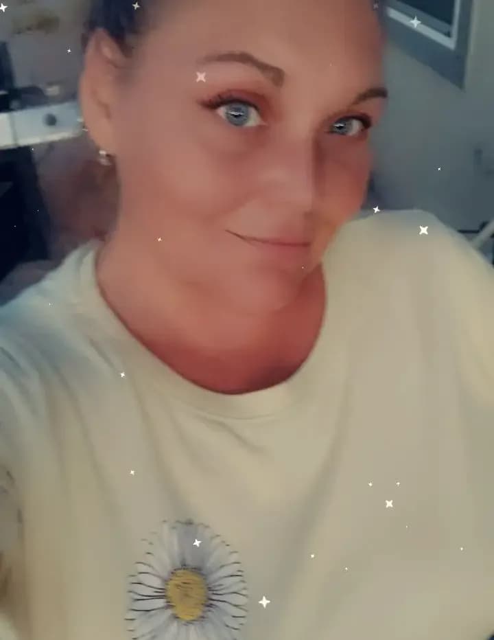 Chelleyj image