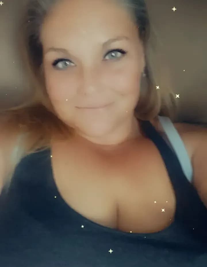 Chelleyj image