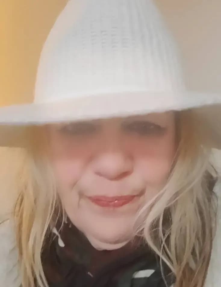 Susan Thomas image