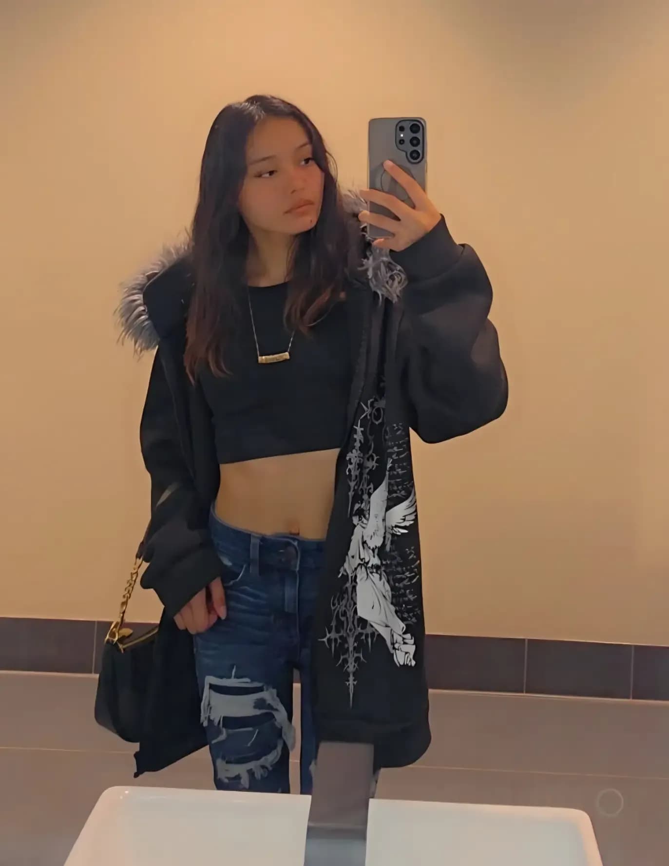 competitor mzzQq