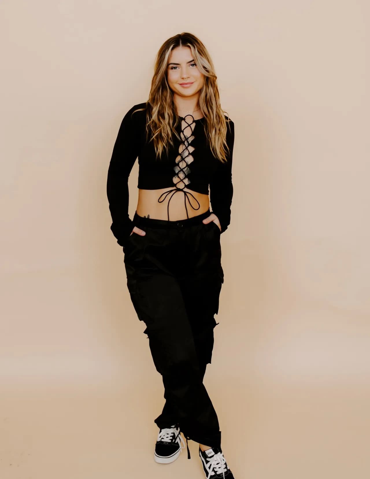 Thee Golden Goddess image