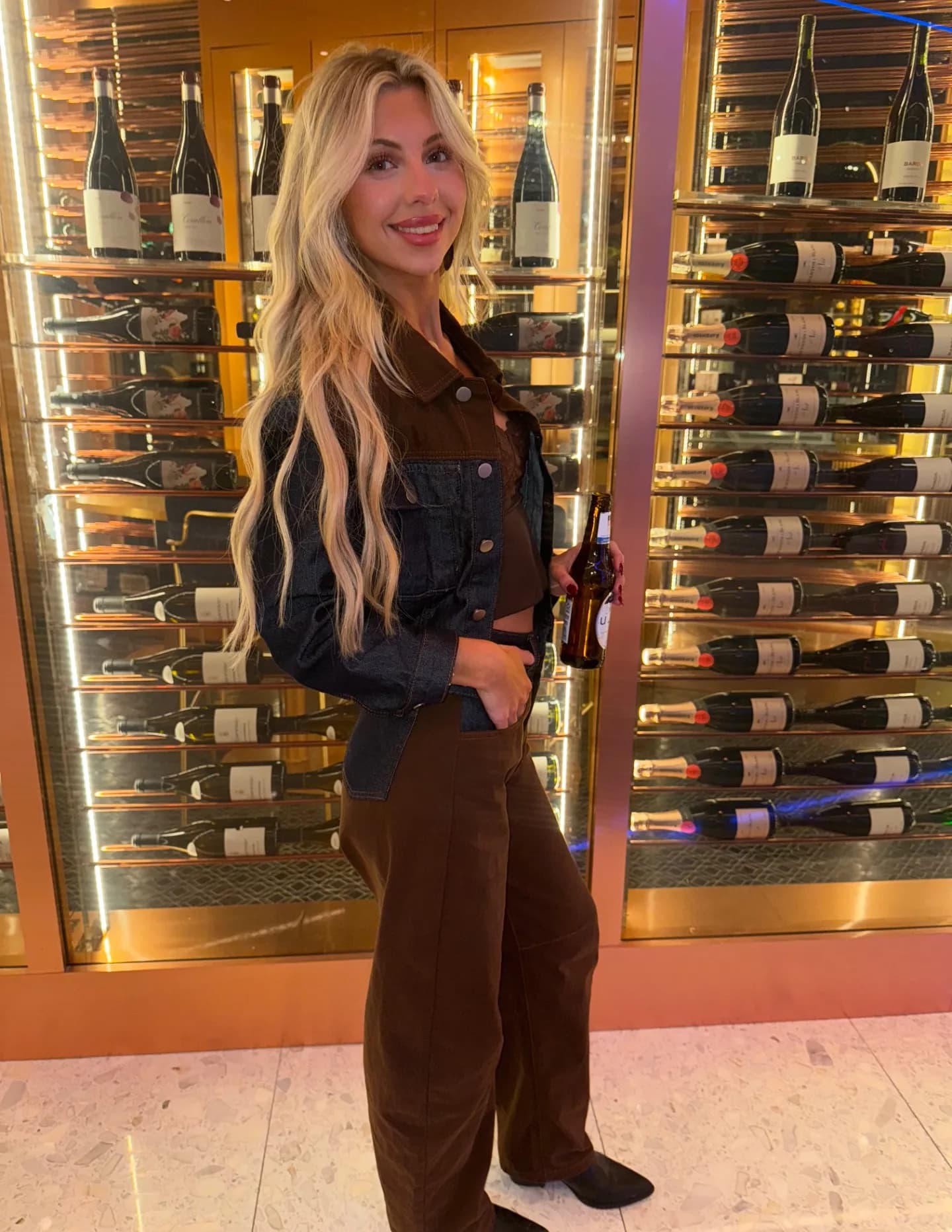Lauren Hamilton image
