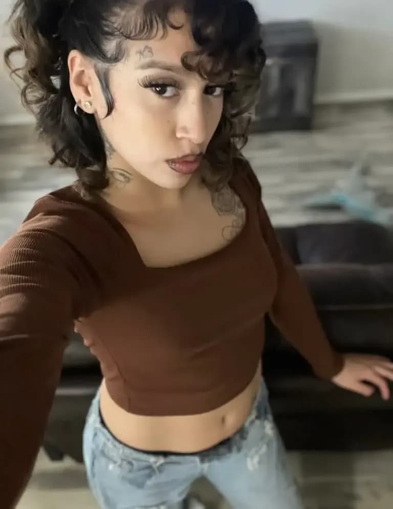 competitor ybXeE