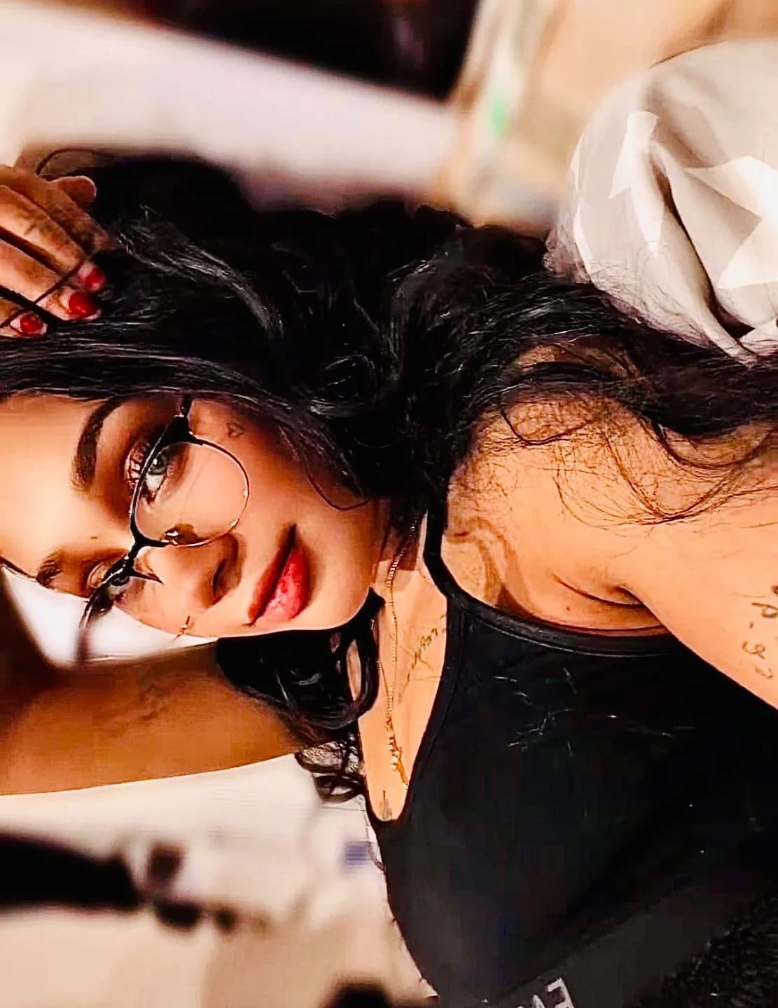 Ana Gal image