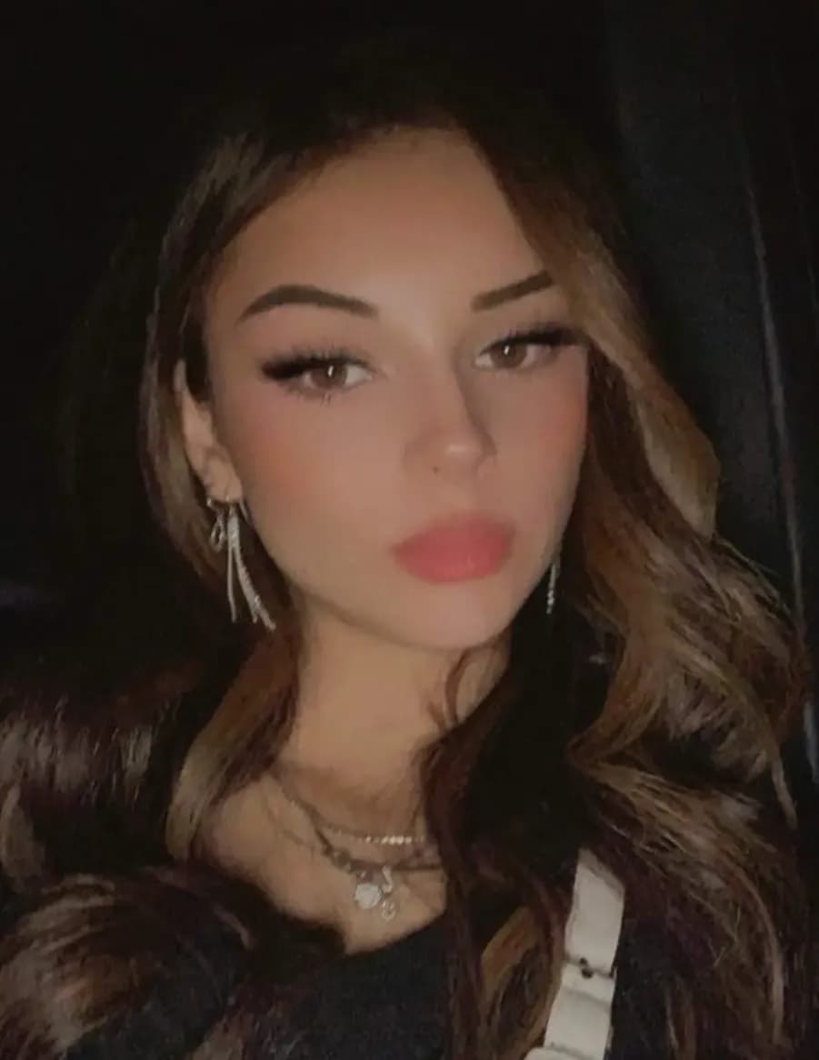Briana Shaw image