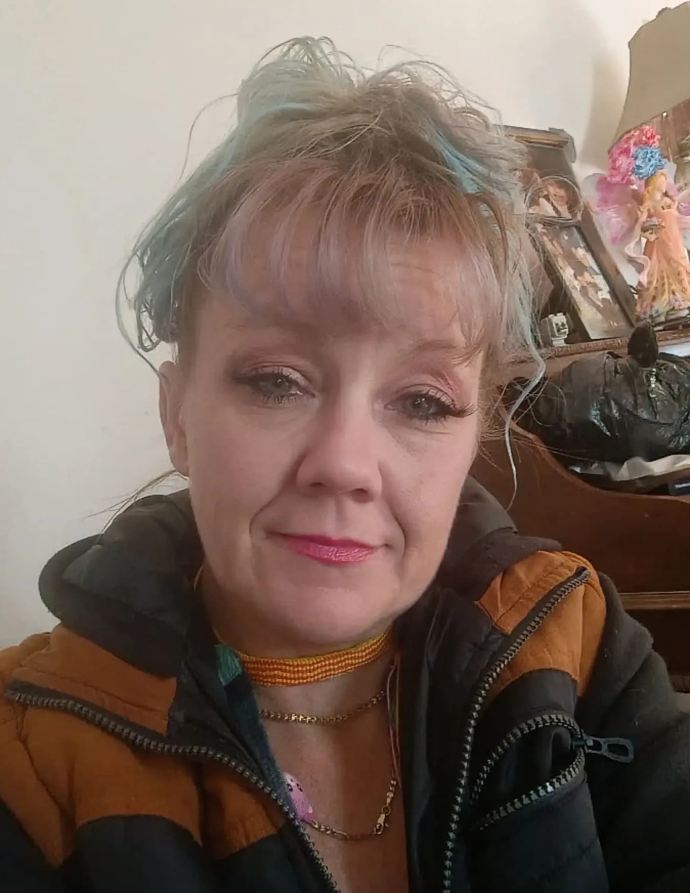 Alicia Hill image