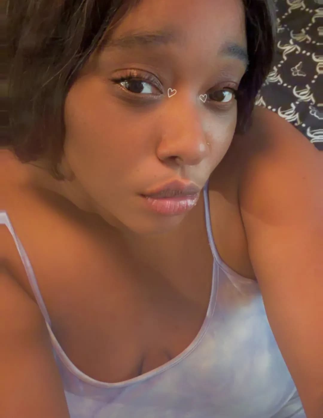 Chanelle blu image