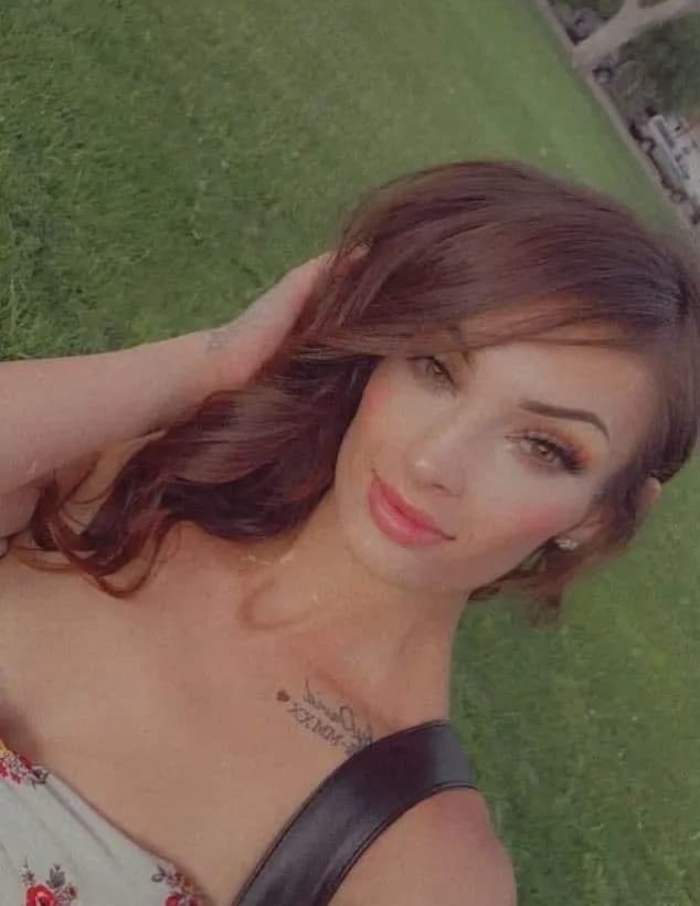 Arianna gomez image