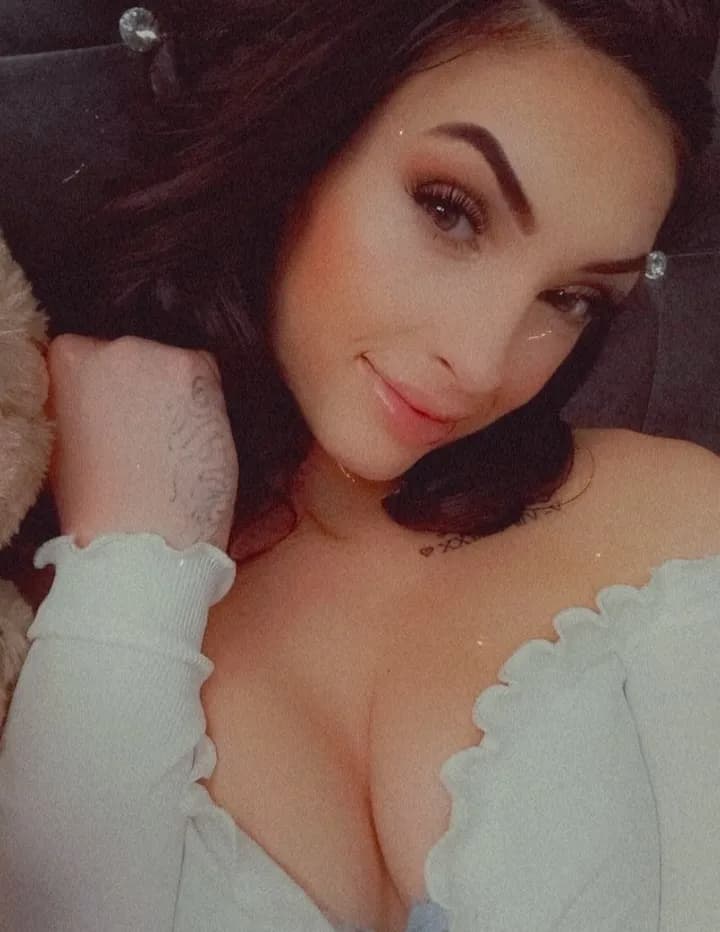 Arianna gomez image