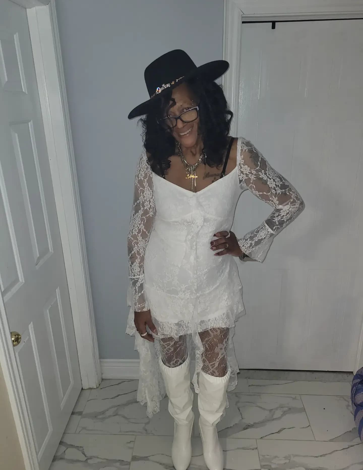SparkleQueen image