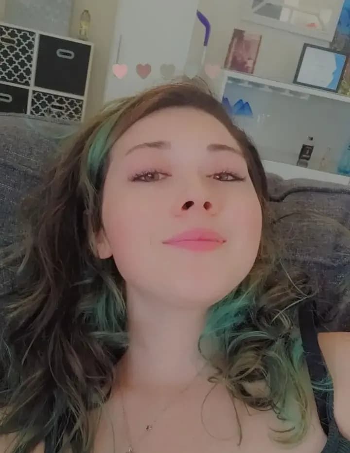 Peachez.alayna image