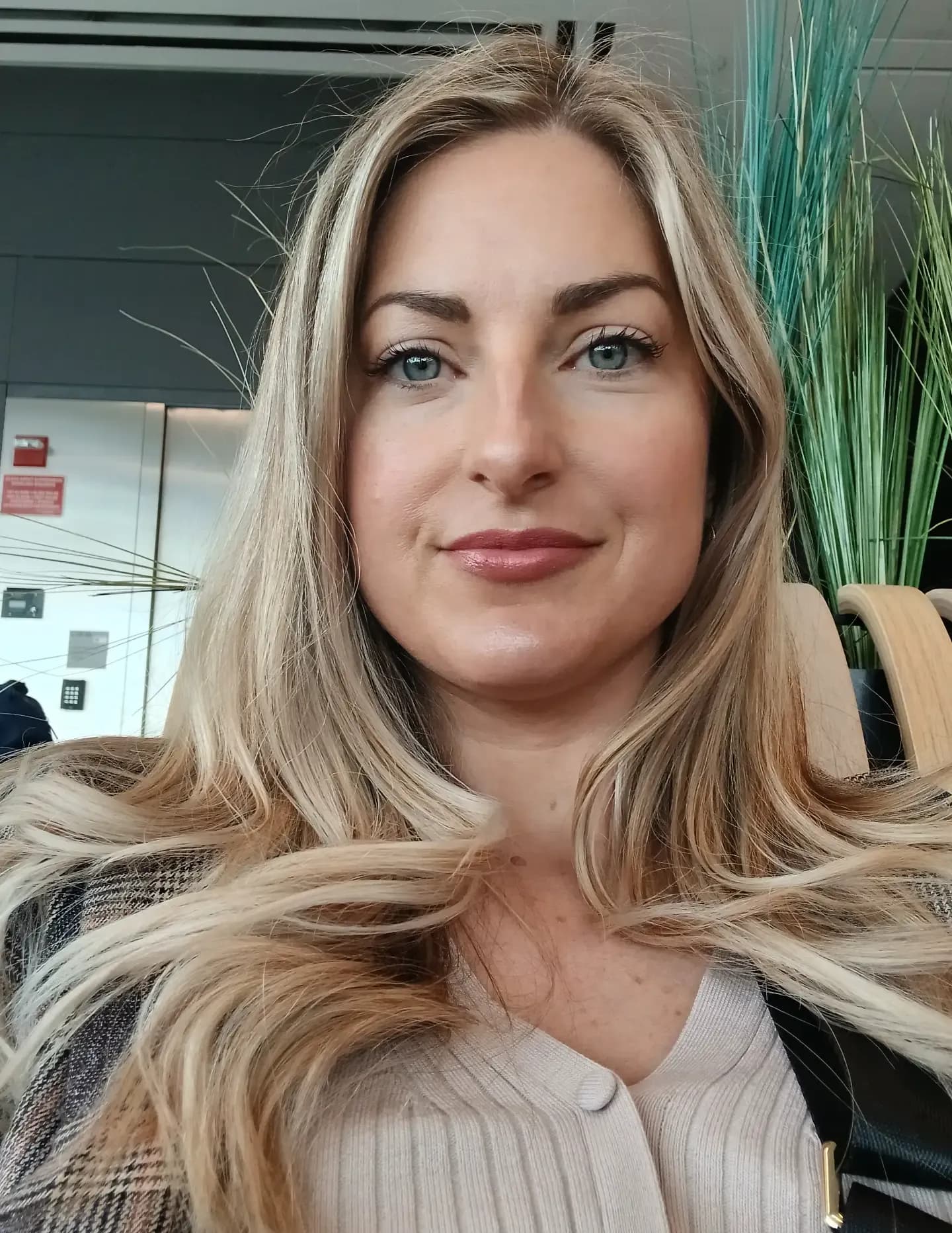 competitor oEqeg