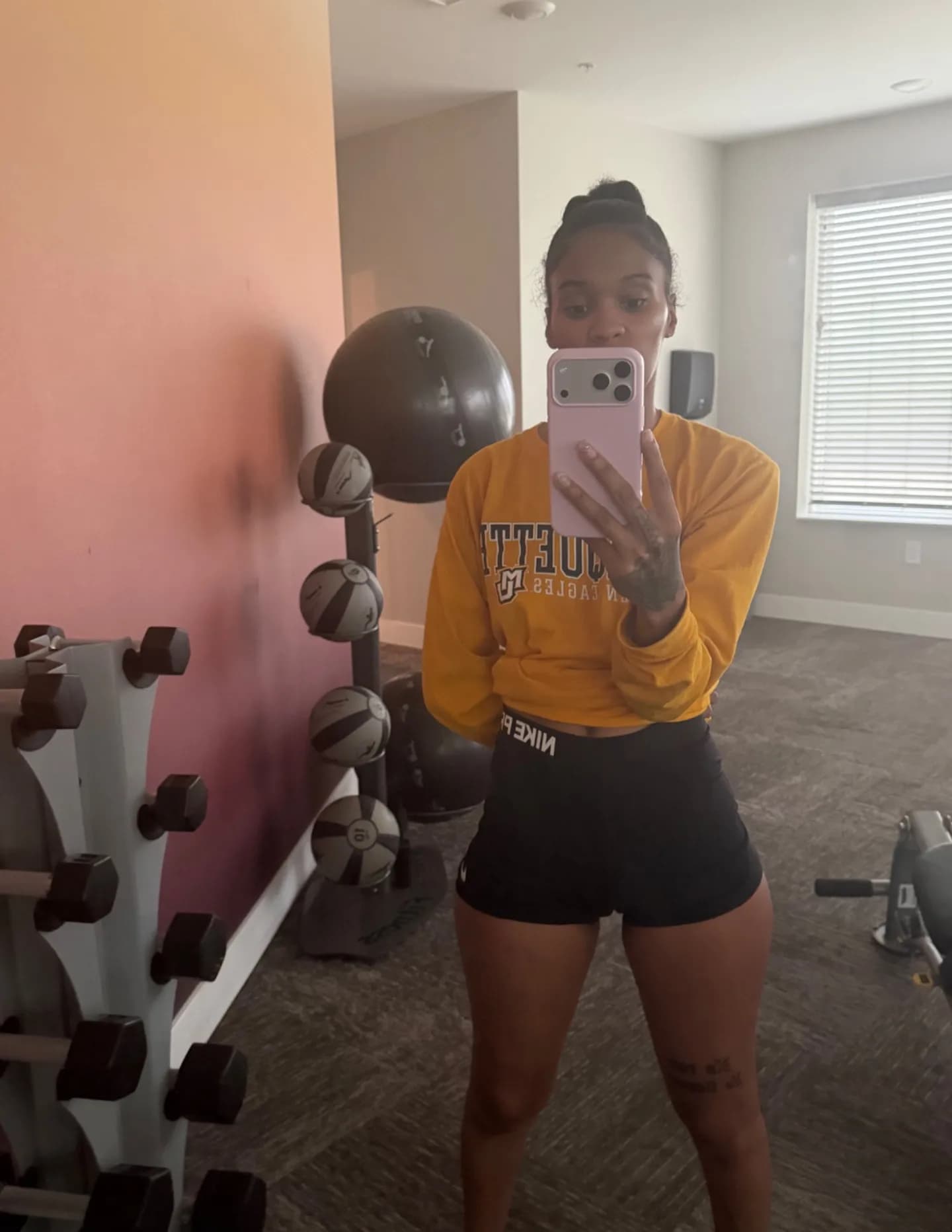 competitor QAbYG