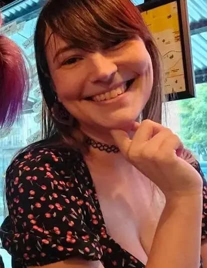 Emma B image