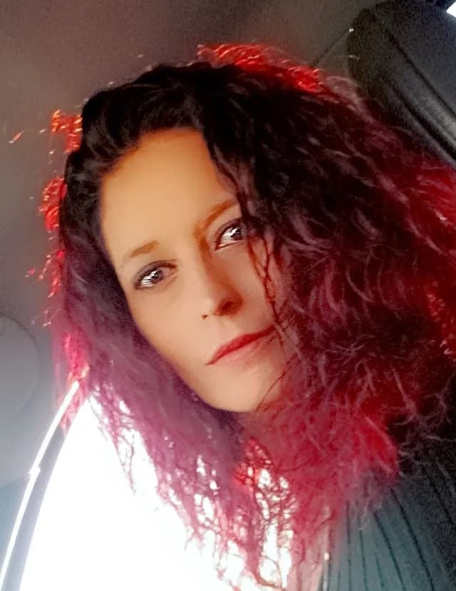 Pcola Jenny image