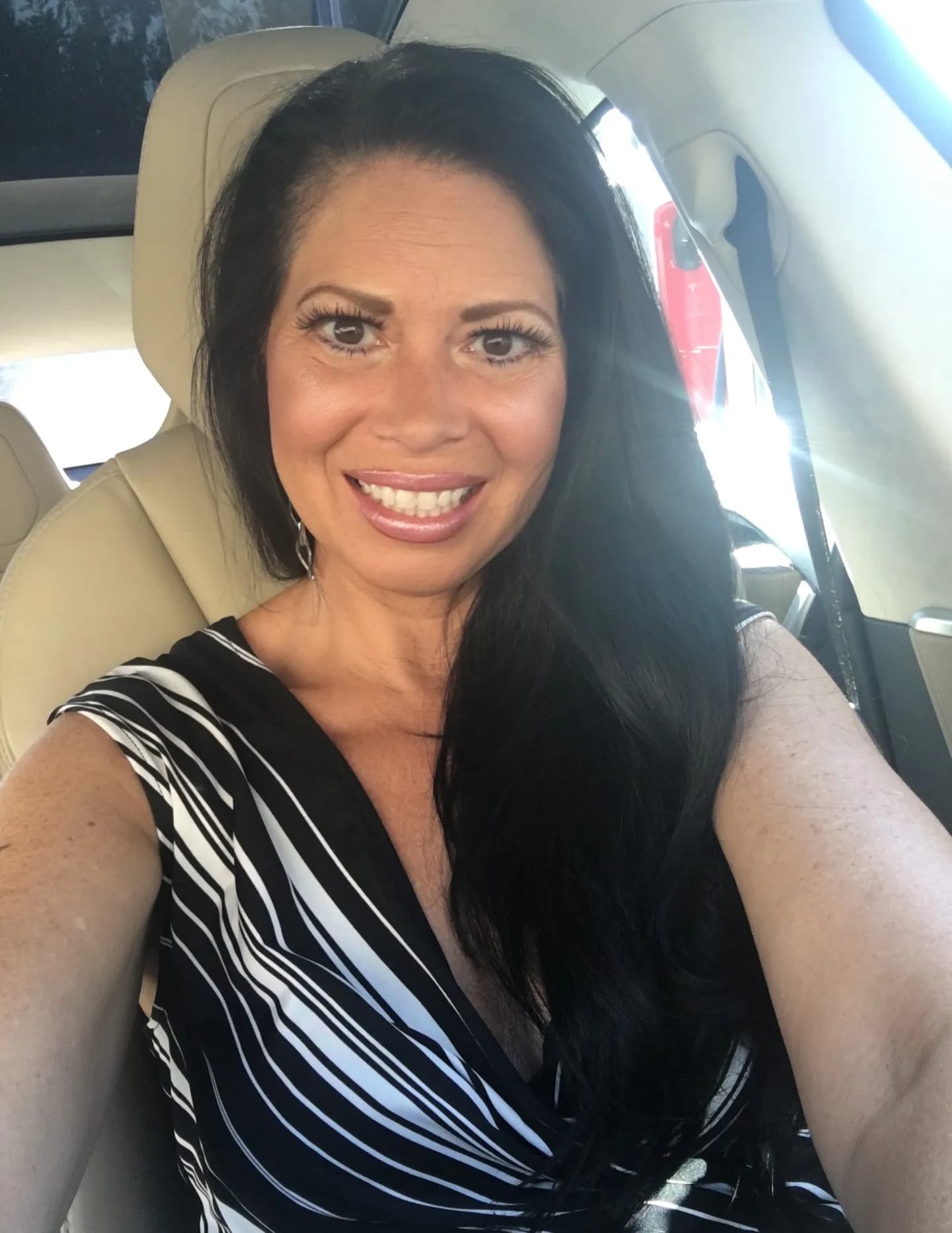 Jennifer Tracy image
