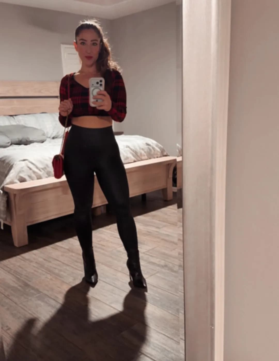 Krystal Contreras image