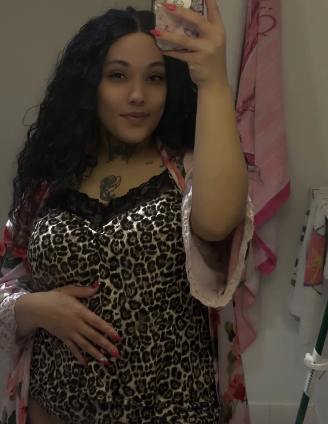Mia image