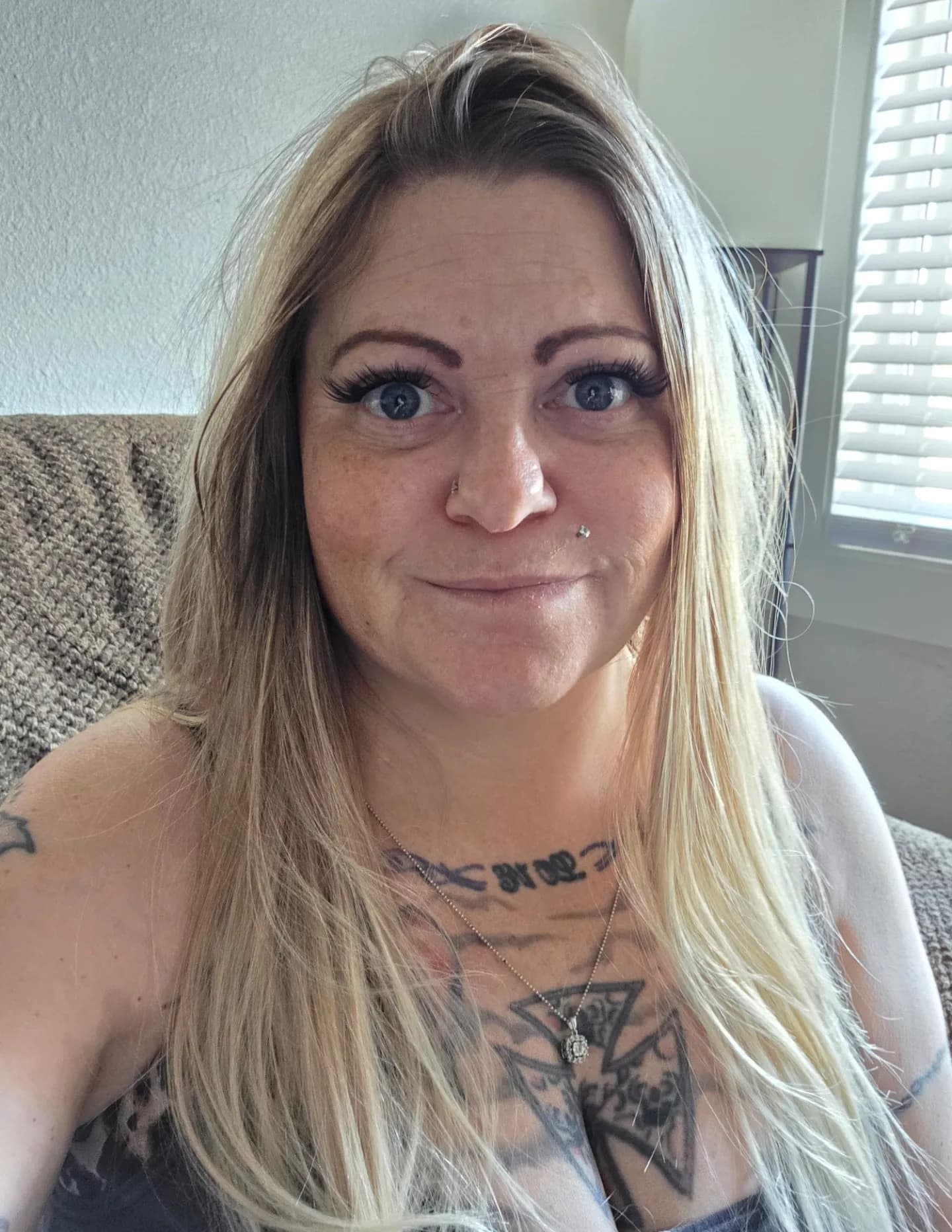 Tiffany Shank image