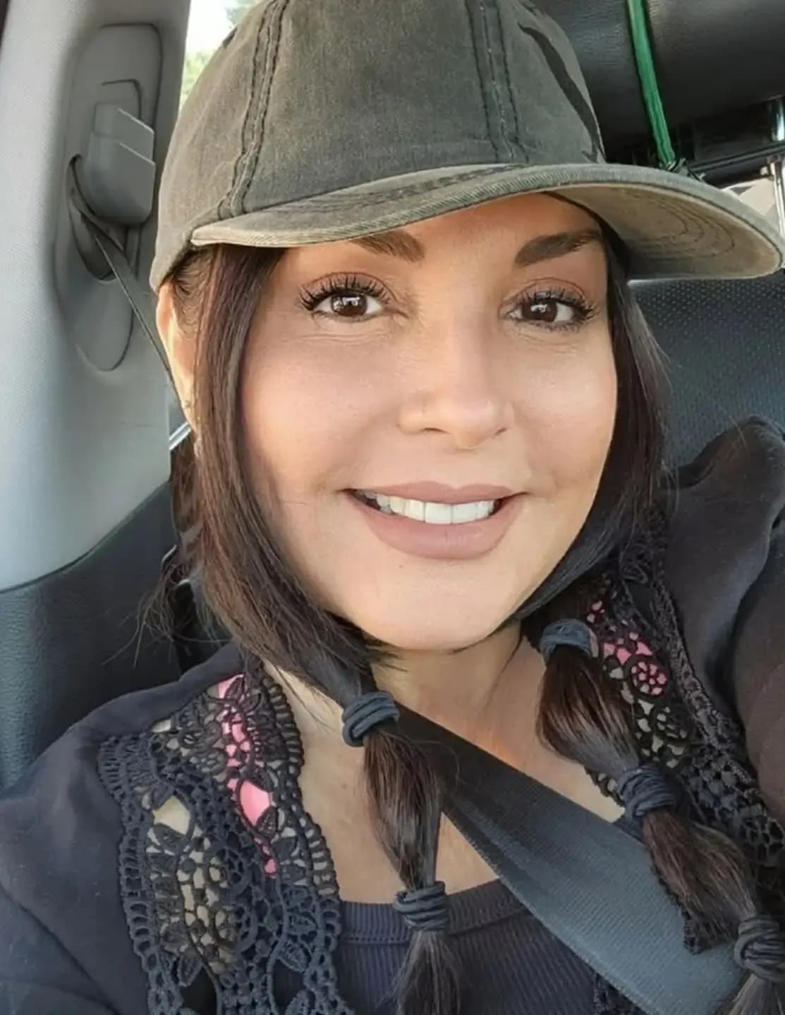 ELKE LASCANO VERA image