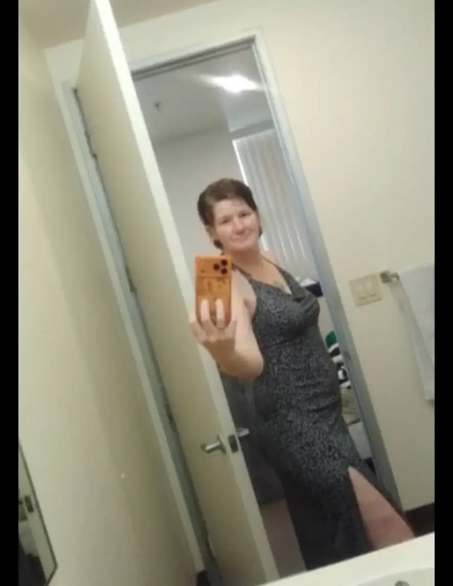 Angela Aeschliman image