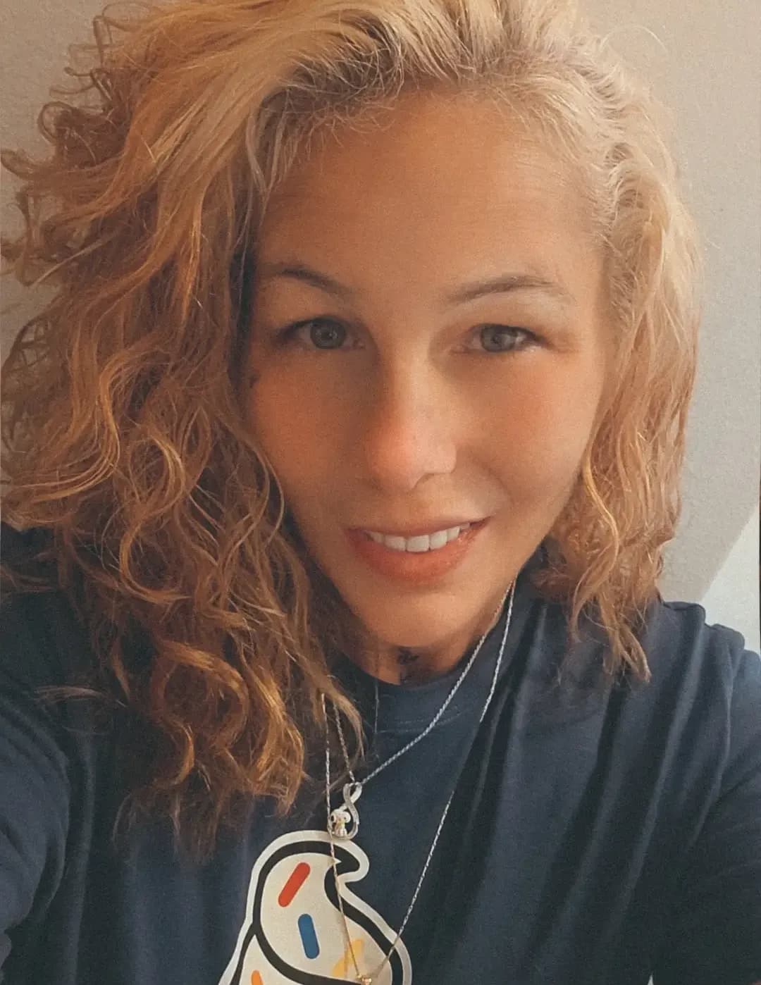 Nicole image
