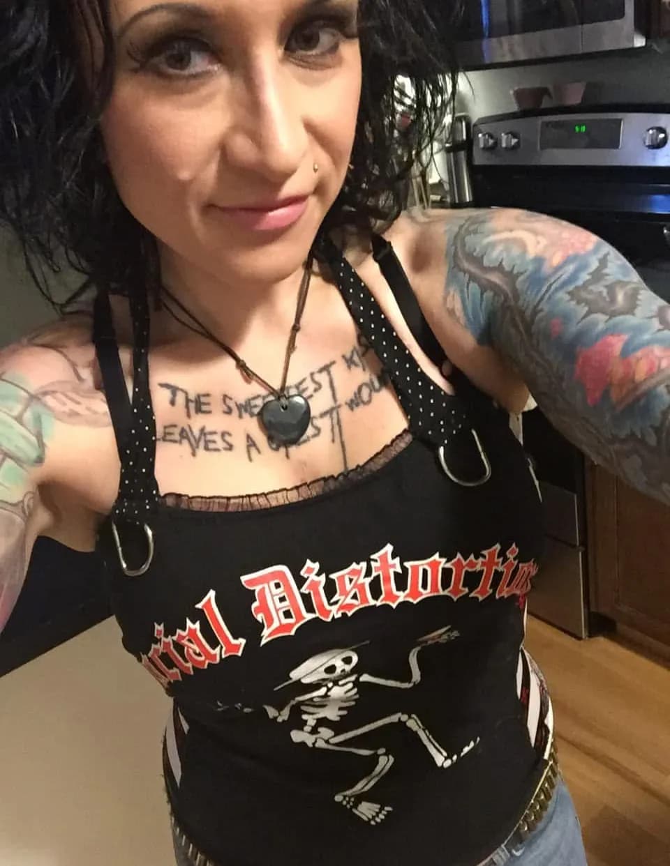 Alice Vicious image