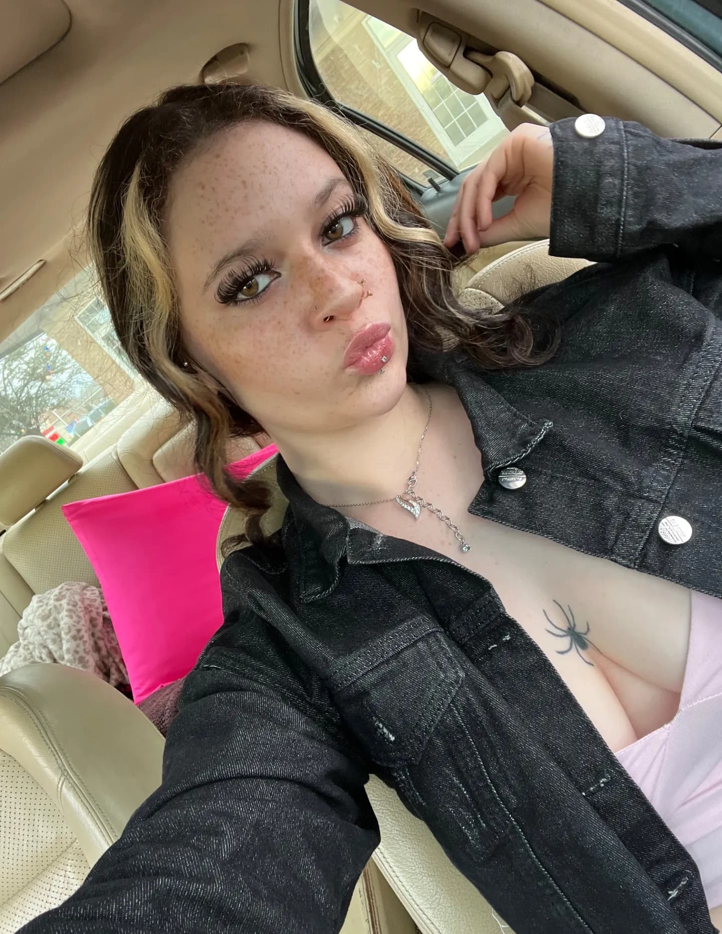 Mikayla Dianna image