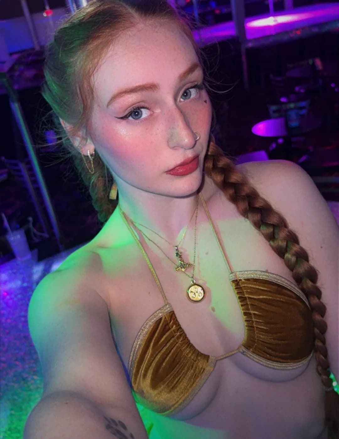 Honey Beatrix image