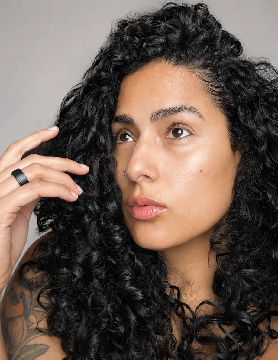 Elizabeth Angulo image