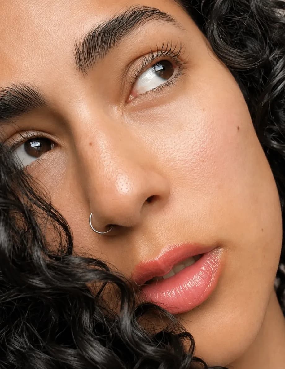 Elizabeth Angulo image