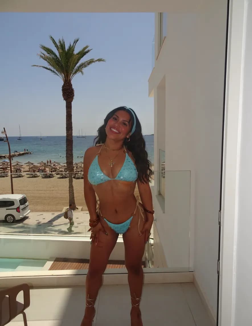 @ashleyerod image