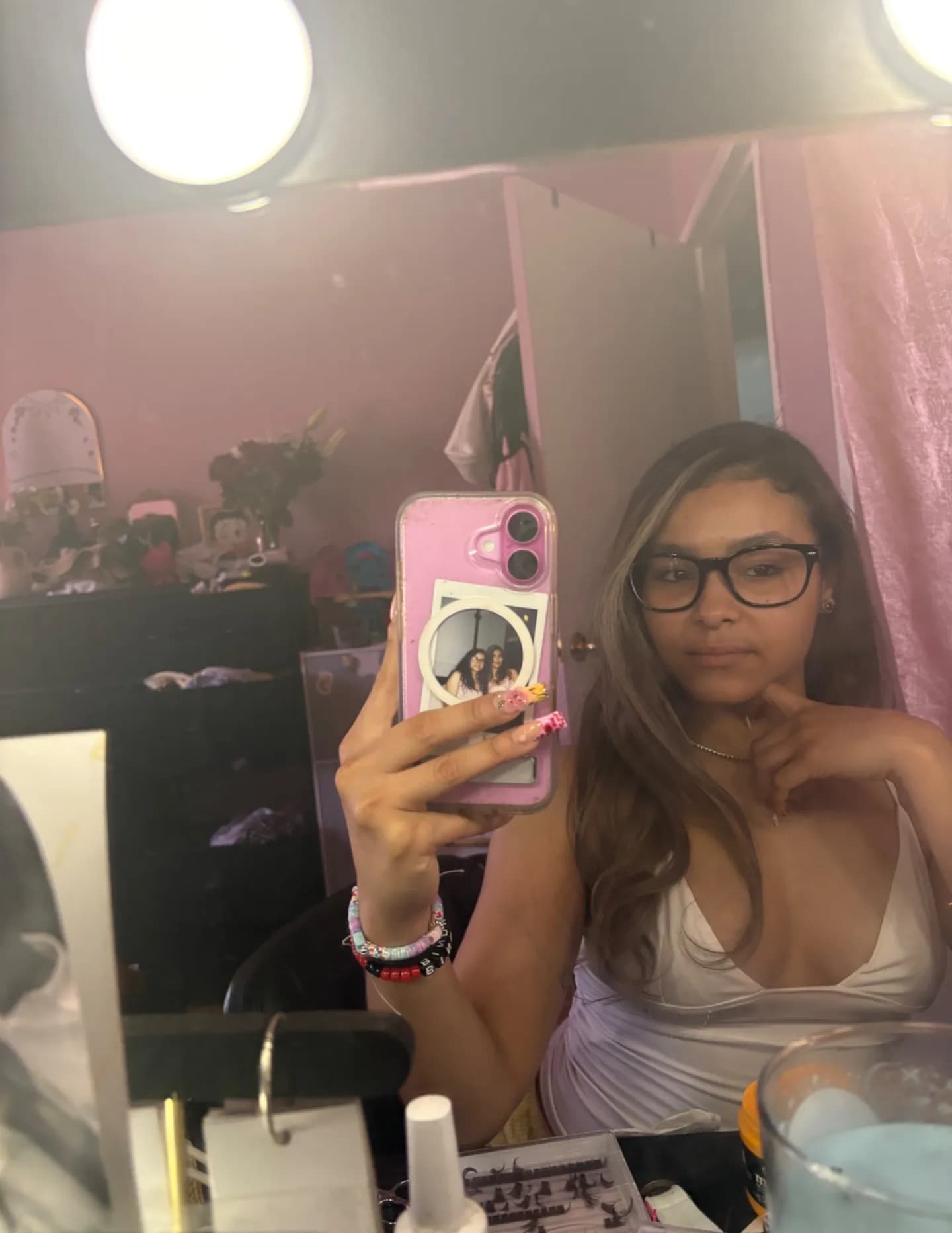 Datgirlnati image