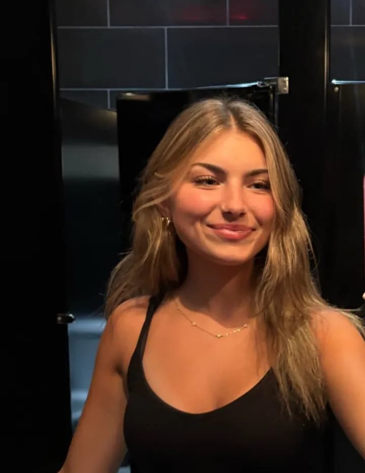 LilyLancey image