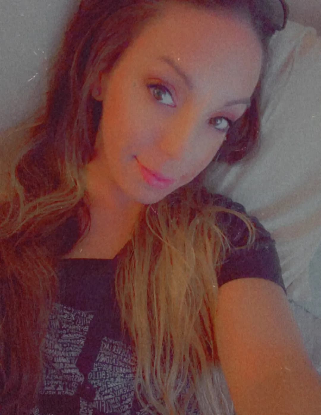 Ashley Mariah image