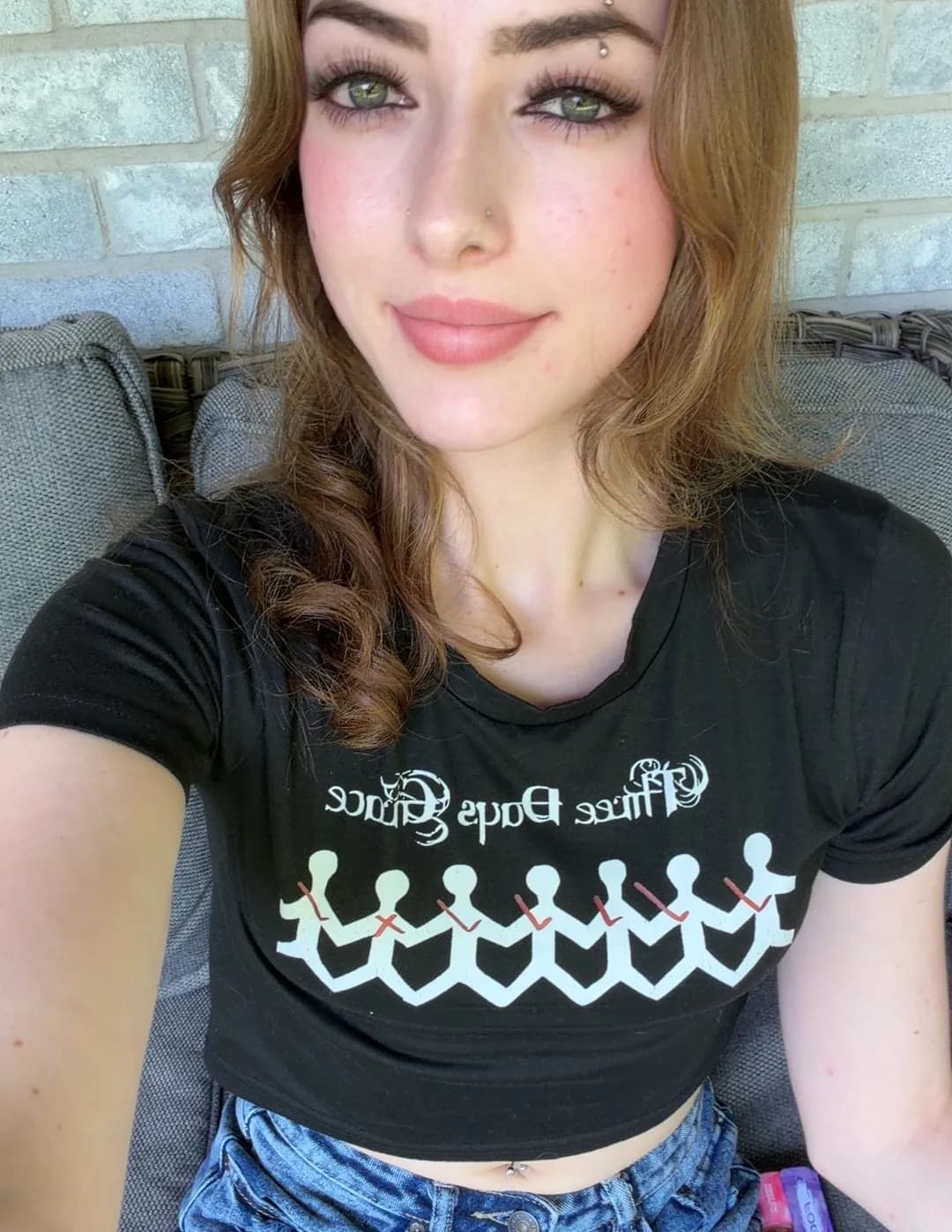 Mikaelah klein image